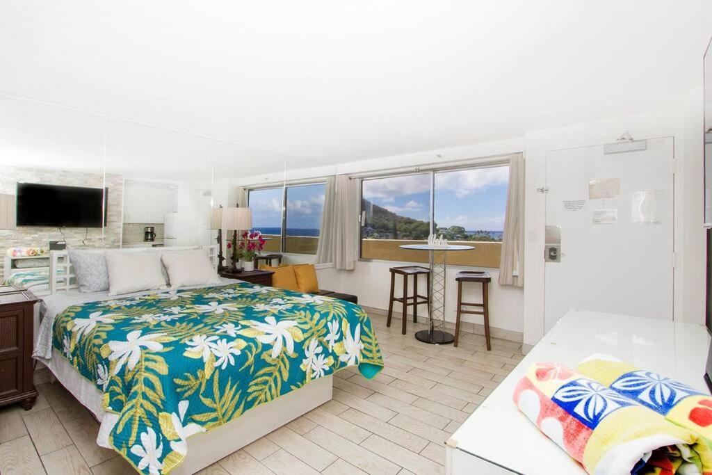 Diamond Head Beach Hotel Honolulu Room photo