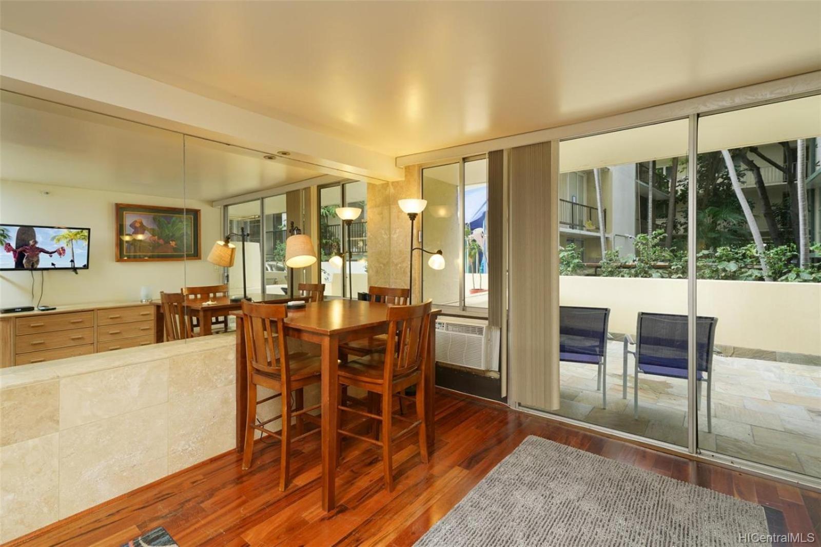 Diamond Head Beach Hotel Honolulu Room photo